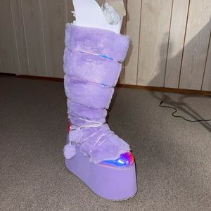 Brand new platform boots